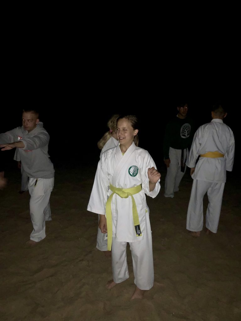 Naktinė karate treniruotė